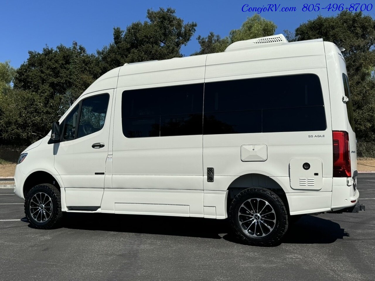 2025 Roadtrek Agile SS AWD Rear Lounge Mercedes Turbo Diesel   - Photo 2 - Thousand Oaks, CA 91360