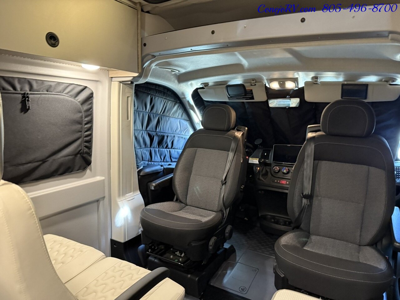 2021 Winnebago Solis 59PX Murphy Bed Full Galley Custom Upgrades 33K Miles   - Photo 29 - Thousand Oaks, CA 91360