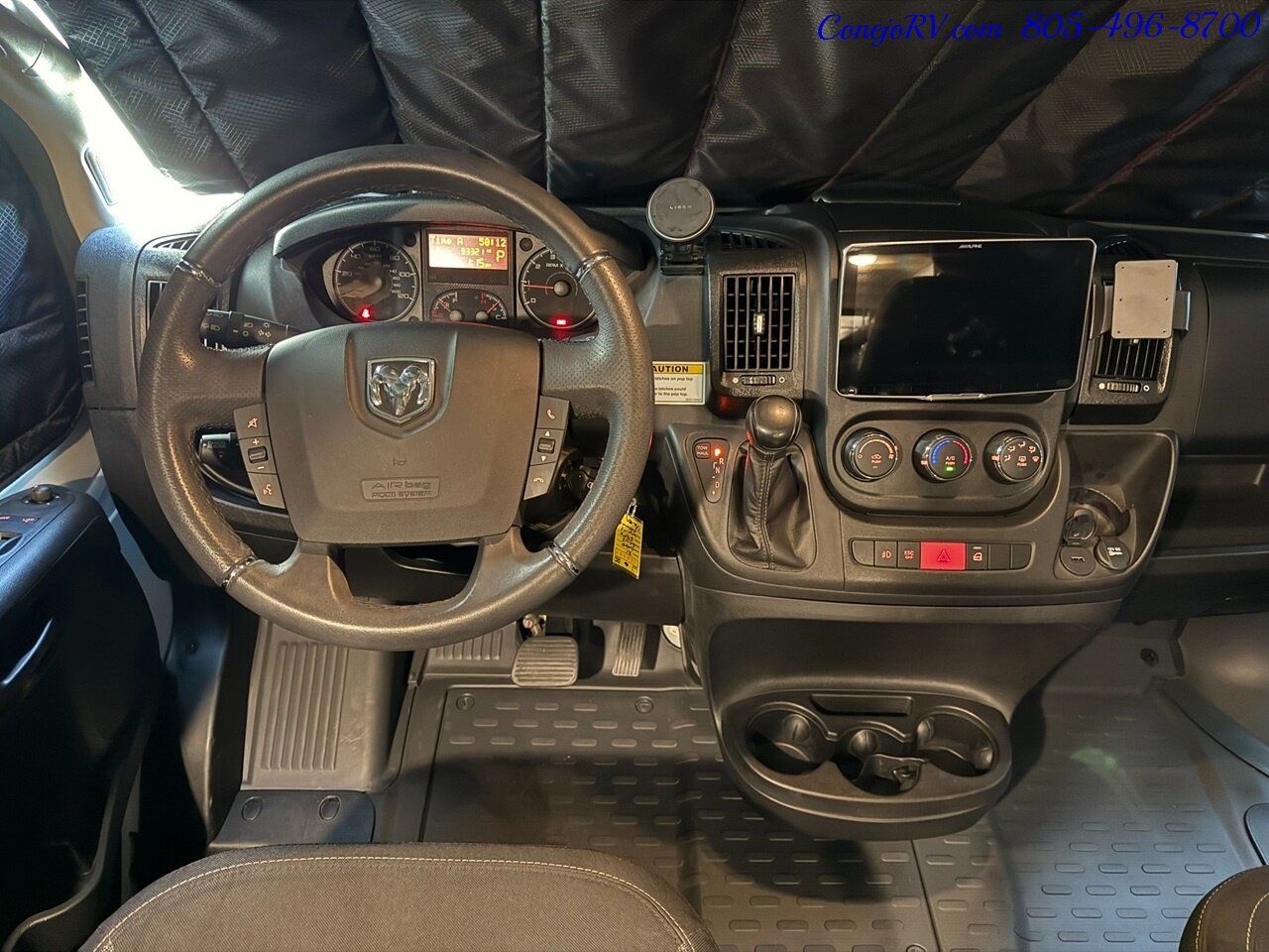2021 Winnebago Solis 59PX Murphy Bed Full Galley Custom Upgrades 33K Miles   - Photo 34 - Thousand Oaks, CA 91360