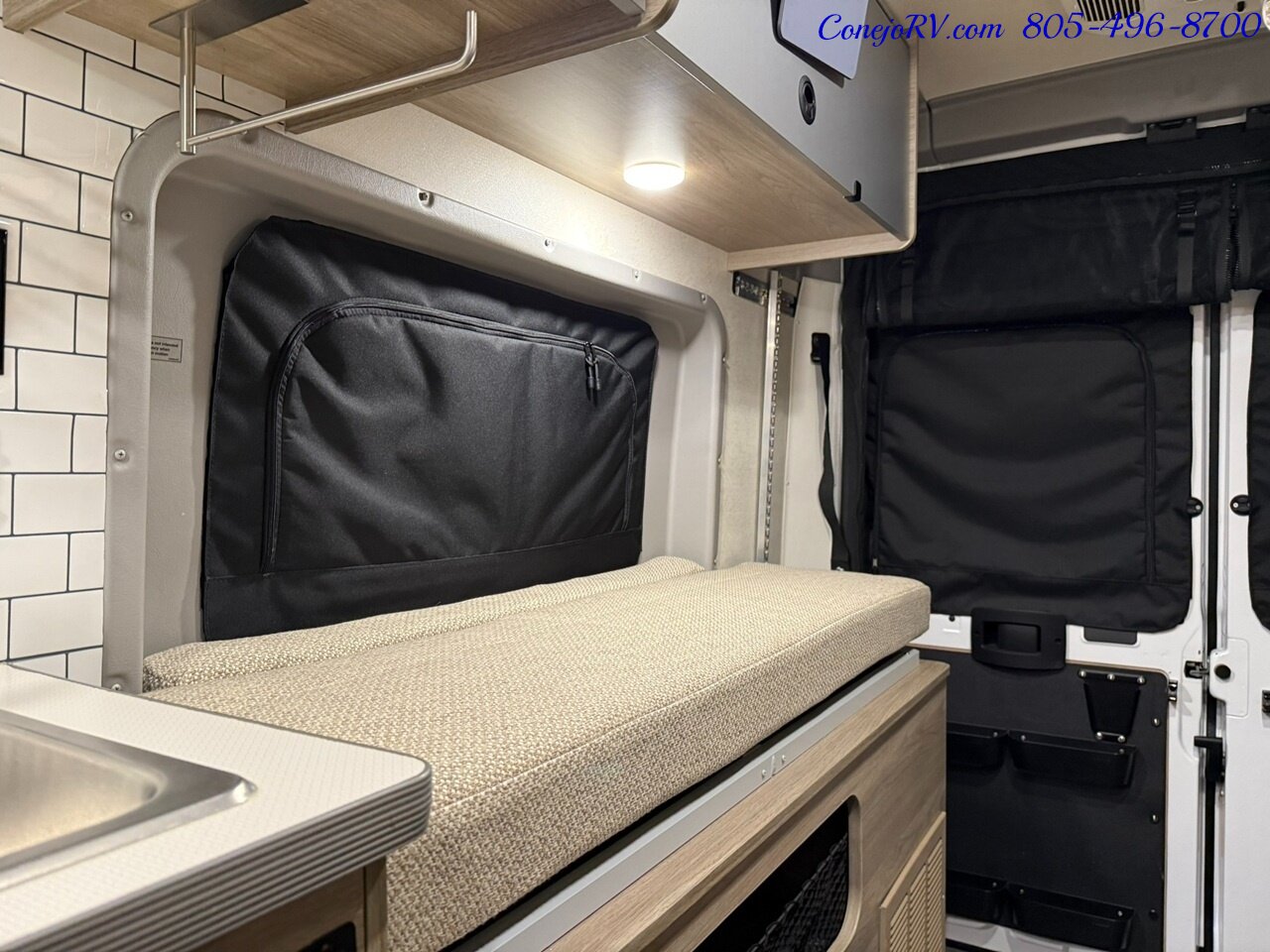 2021 Winnebago Solis 59PX Murphy Bed Full Galley Custom Upgrades 33K Miles   - Photo 19 - Thousand Oaks, CA 91360