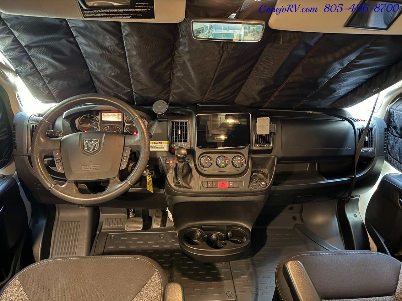 2021 Winnebago Solis 59PX Murphy Bed Full Galley Custom Upgrades 33K Miles   - Photo 33 - Thousand Oaks, CA 91360