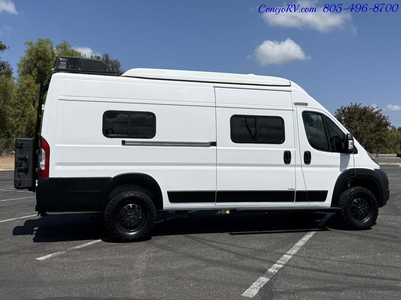 2021 Winnebago Solis 59PX Murphy Bed Full Galley Custom Upgrades 33K Miles   - Photo 4 - Thousand Oaks, CA 91360