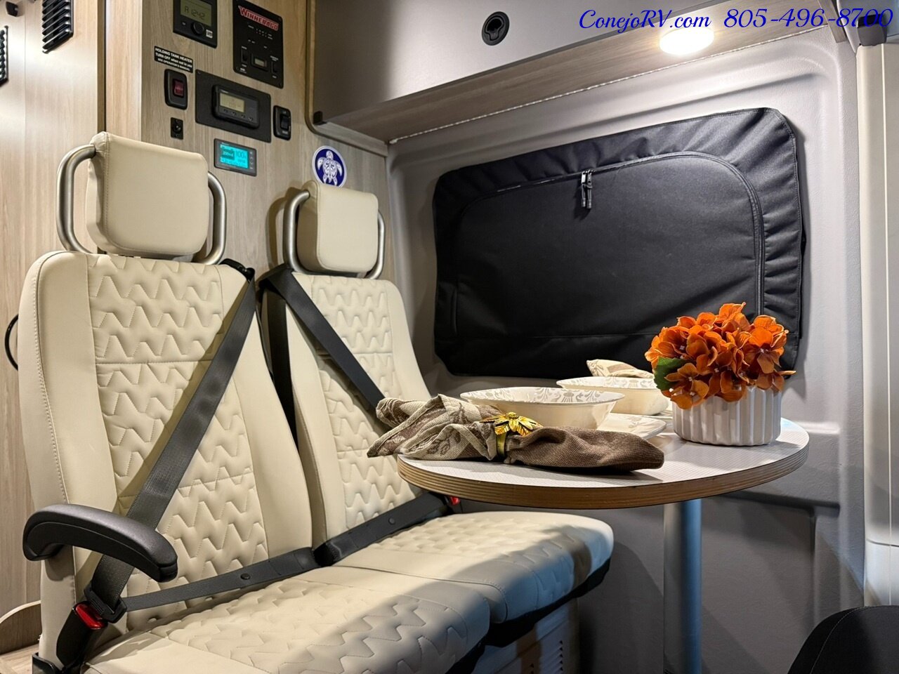 2021 Winnebago Solis 59PX Murphy Bed Full Galley Custom Upgrades 33K Miles   - Photo 8 - Thousand Oaks, CA 91360
