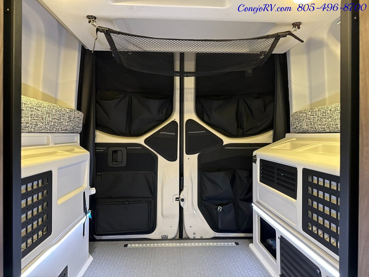 2025 Tiffin GH1 AWD Workstation Sprinter Mercedes Turbo Diesel  Battle Born Lithium Ion Kit 15K Miles - Photo 23 - Thousand Oaks, CA 91360