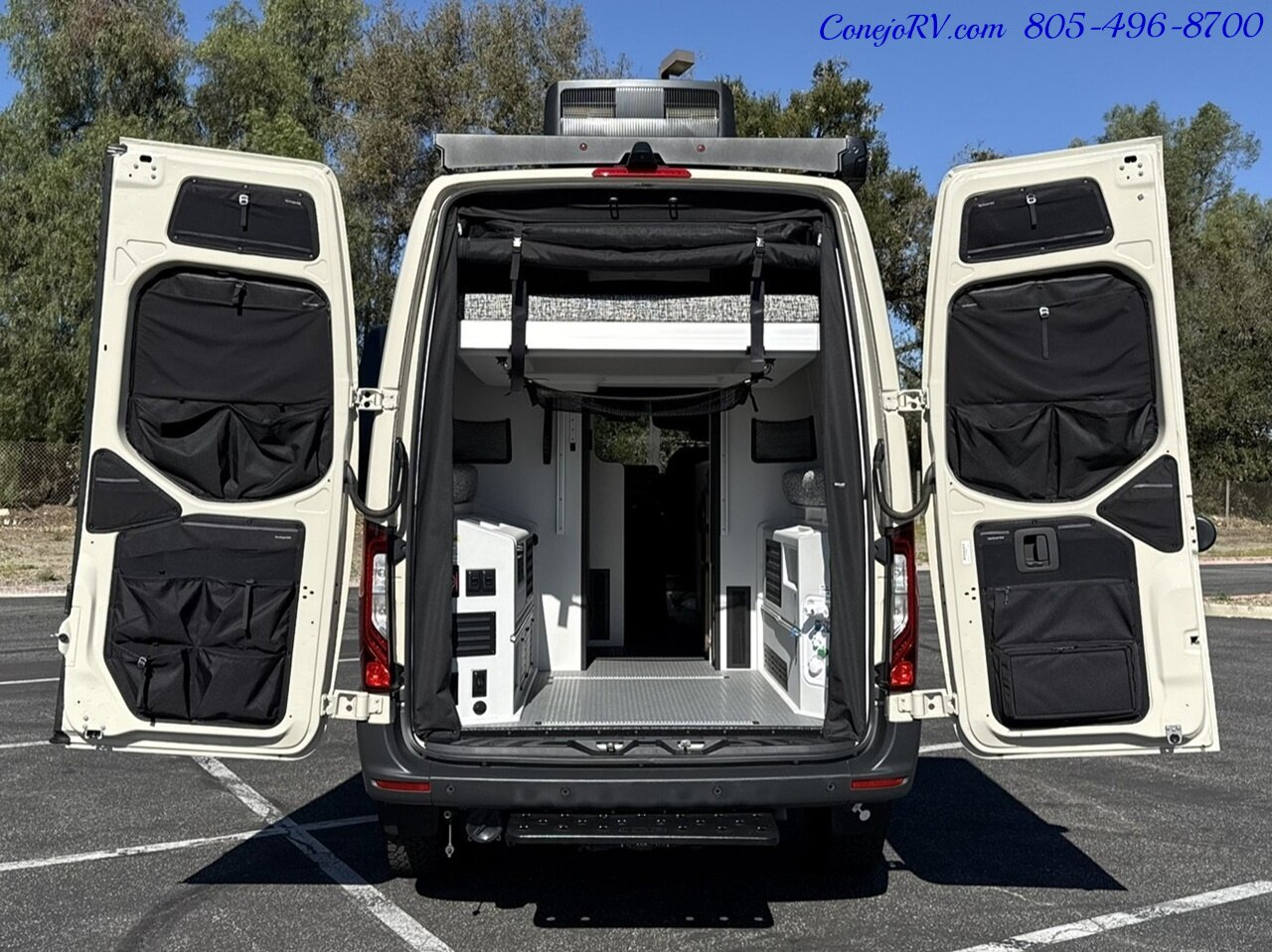 2025 Tiffin GH1 AWD Workstation Sprinter Mercedes Turbo Diesel  Battle Born Lithium Ion Kit 15K Miles - Photo 47 - Thousand Oaks, CA 91360