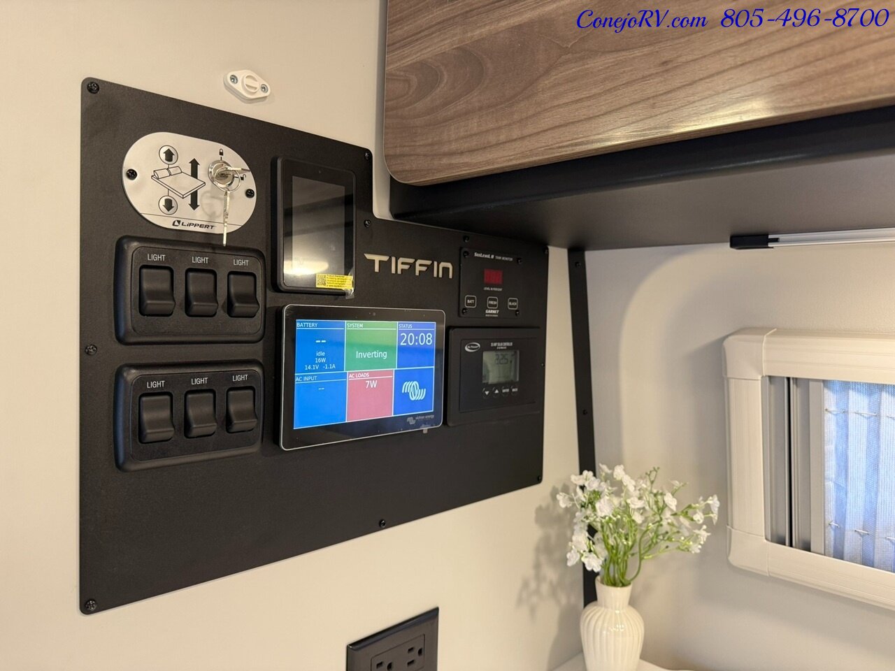 2025 Tiffin GH1 AWD Workstation Sprinter Mercedes Turbo Diesel  Battle Born Lithium Ion Kit 15K Miles - Photo 11 - Thousand Oaks, CA 91360