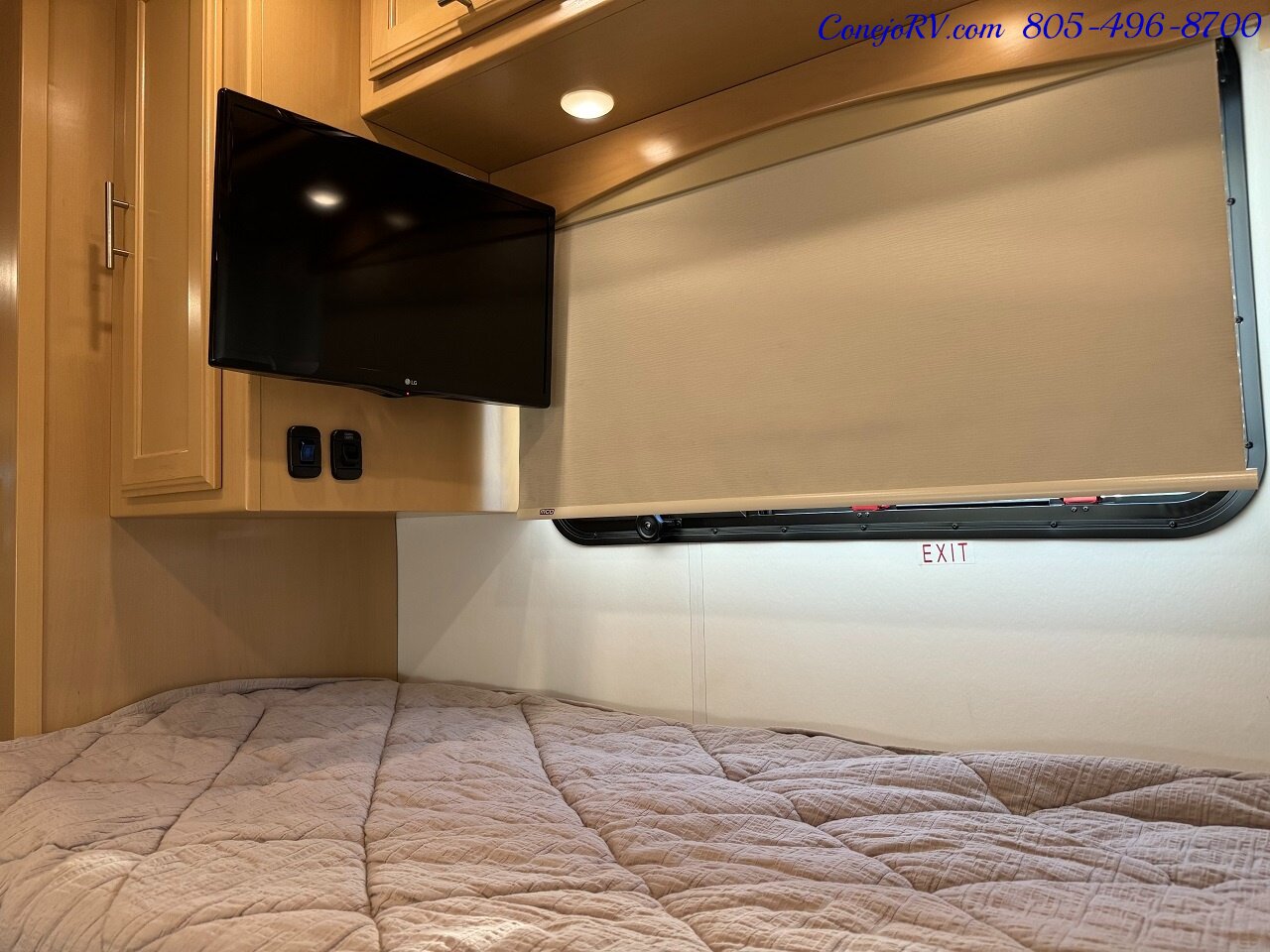 2021 Regency Ultra Brougham TW Twin Beds Mercedes Turbo Diesel 10K Miles   - Photo 24 - Thousand Oaks, CA 91360