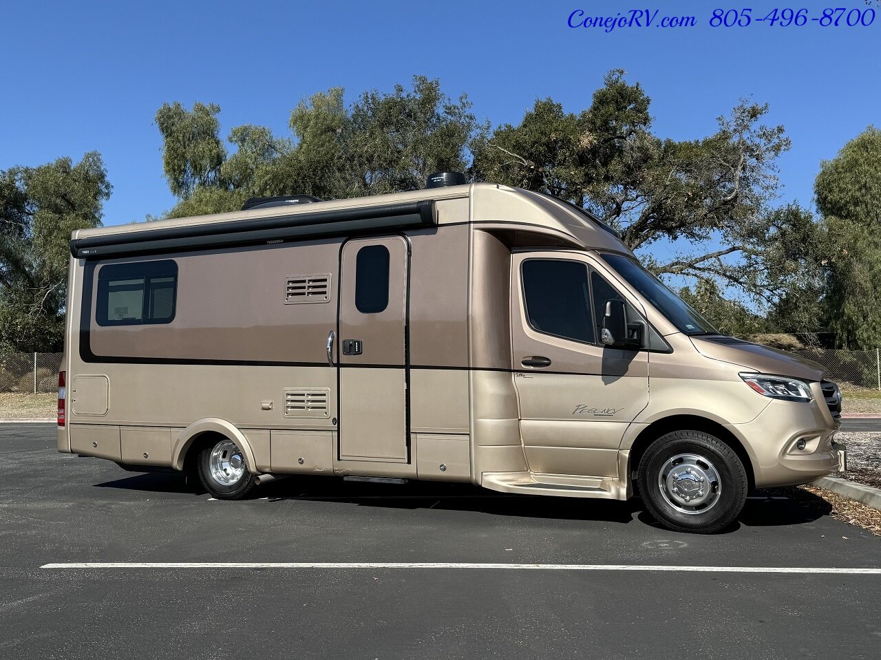 2021 Regency Ultra Brougham TW Twin Beds Mercedes Turbo Diesel 10K Miles   - Photo 3 - Thousand Oaks, CA 91360