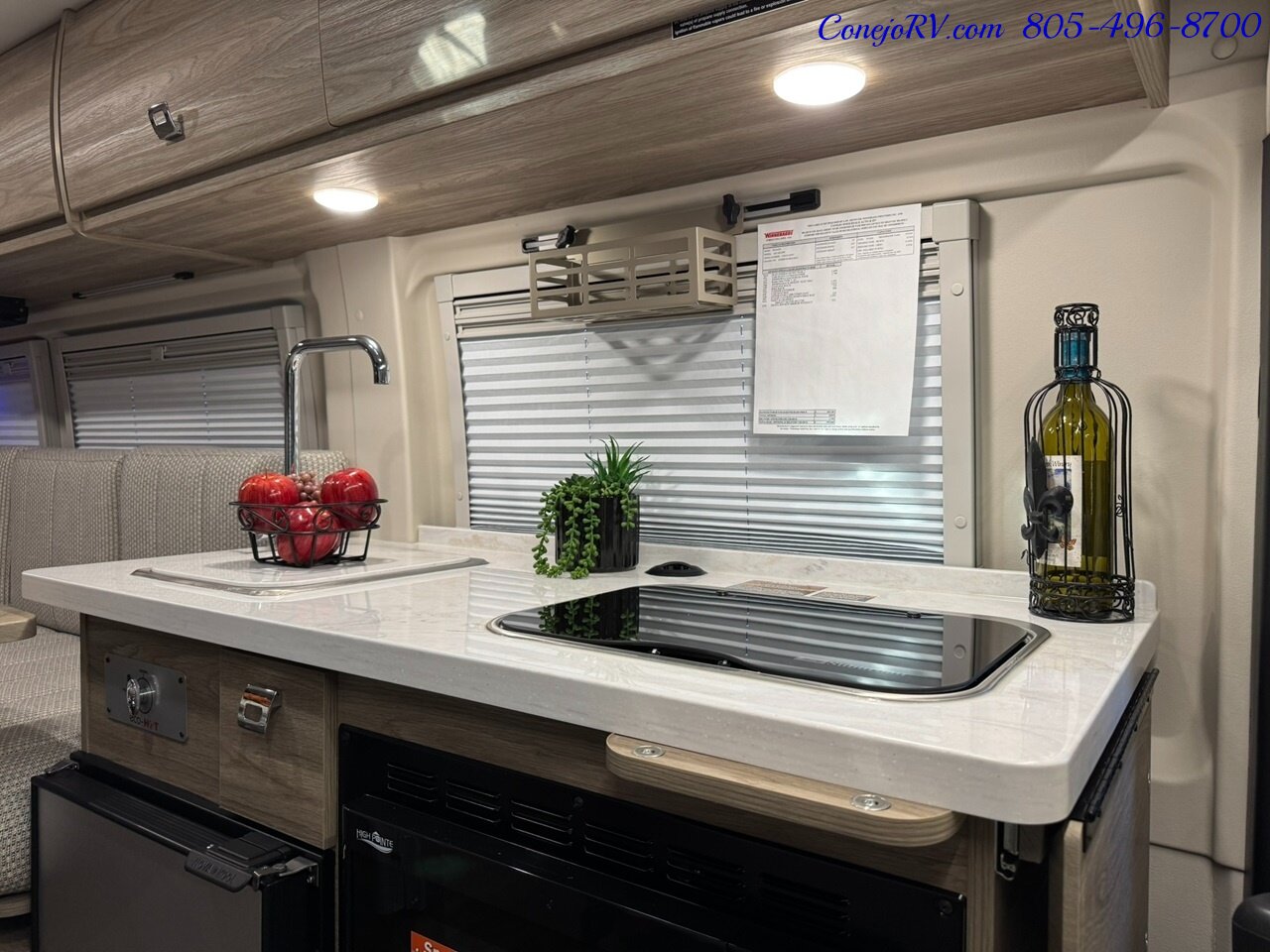 2025 Winnebago Travato 59K Touring Coach 2.8KW Onan Generator   - Photo 8 - Thousand Oaks, CA 91360