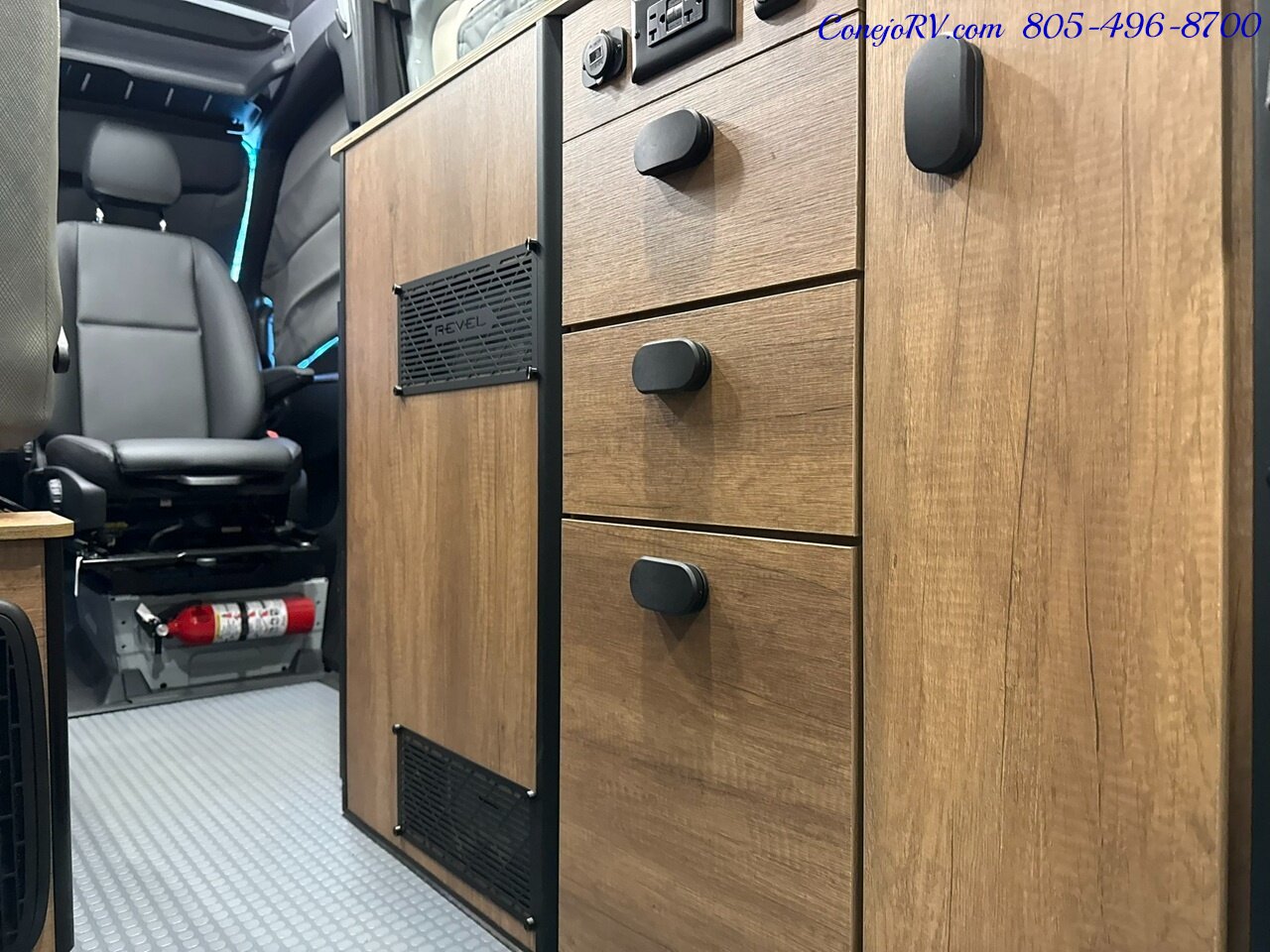 2026 Winnebago Revel 44E AWD Sprinter Mercedes Turbo Diesel  8.4KWH Lithionics System Dealer Demo 4K Miles - Photo 15 - Thousand Oaks, CA 91360