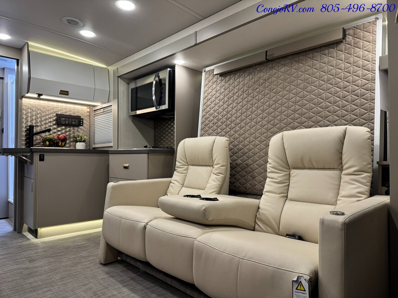 2025 Winnebago View 24T Slide-Out Murphy Bed Mercedes Turbo Diesel Full Body Paint 4k Miles - Photo 8 - Thousand Oaks, CA 91360