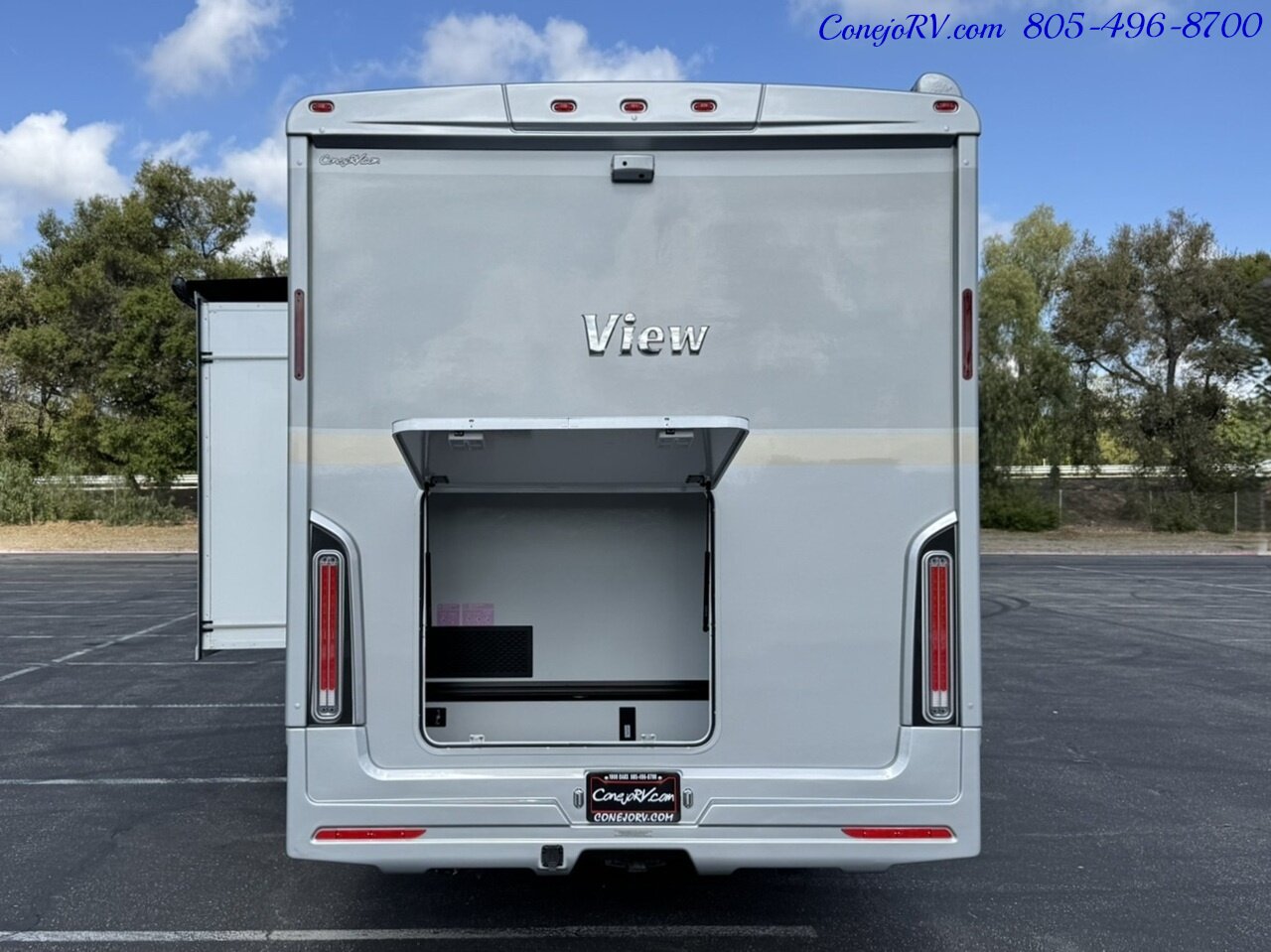 2025 Winnebago View 24T Slide-Out Murphy Bed Mercedes Turbo Diesel Full Body Paint 4k Miles - Photo 47 - Thousand Oaks, CA 91360