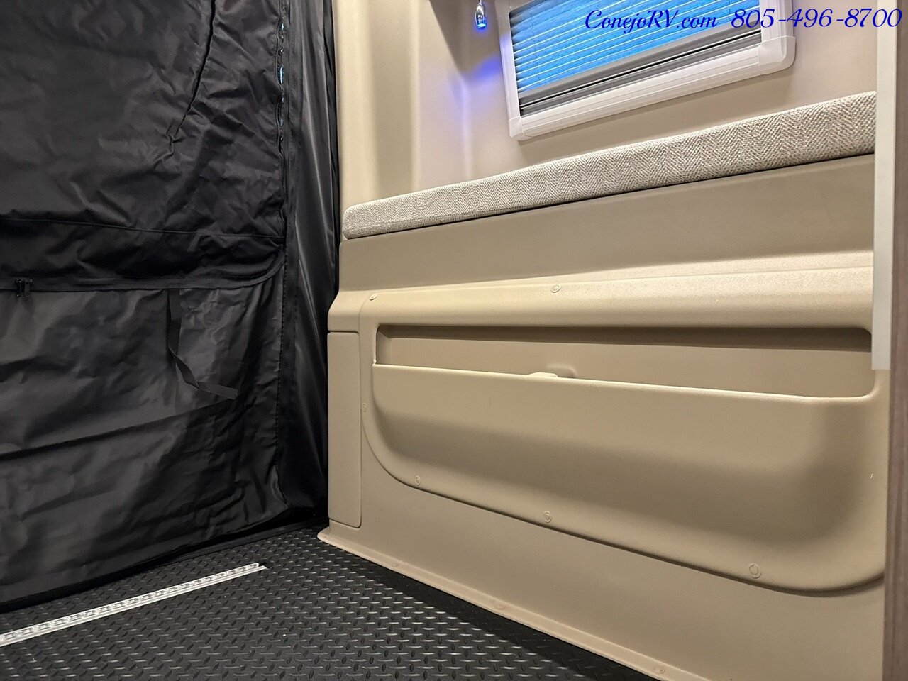2024 Entegra Launch 19Y AWD Lithium System Mercedes Sprinter Van   - Photo 21 - Thousand Oaks, CA 91360