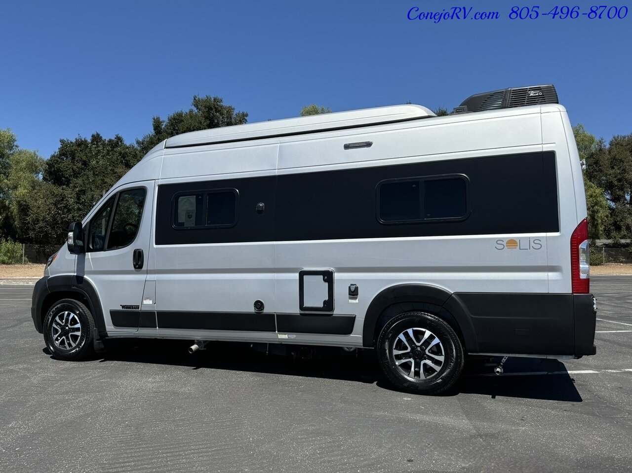 2023 Winnebago Solis 59PX Murphy Bed Pop Top Full Galley  3K Miles - Photo 2 - Thousand Oaks, CA 91360