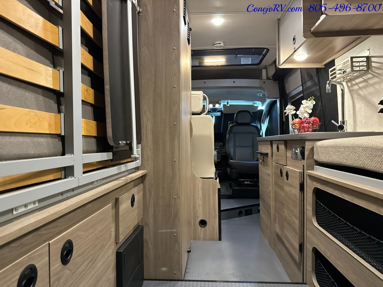 2023 Winnebago Solis 59PX Murphy Bed Pop Top Full Galley  3K Miles - Photo 22 - Thousand Oaks, CA 91360