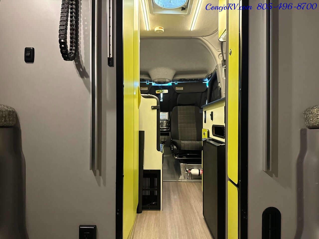 2019 Winnebago Revel 44E 4X4 Sprinter Mercedes Turbo Diesel 113K   - Photo 19 - Thousand Oaks, CA 91360