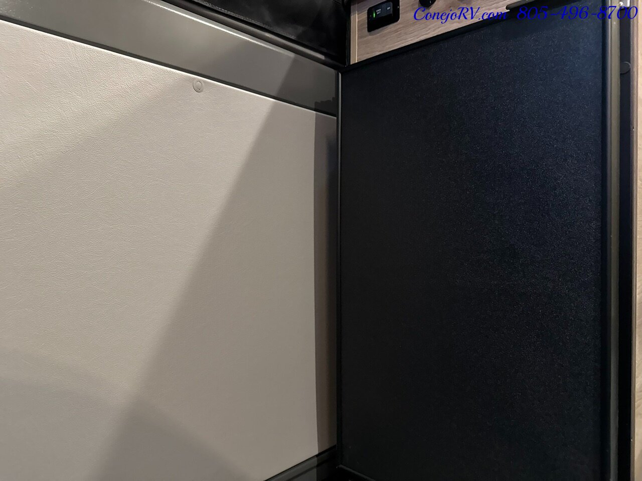 2025 Winnebago Solis 59P Pop Top Full Galley Convertible Couch Roof AC - Photo 12 - Thousand Oaks, CA 91360