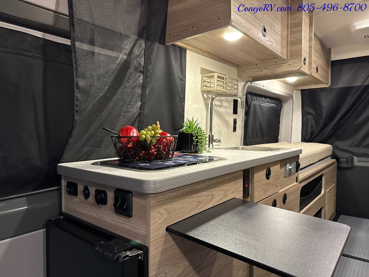 2025 Winnebago Solis 59P Pop Top Full Galley Convertible Couch Roof AC - Photo 11 - Thousand Oaks, CA 91360