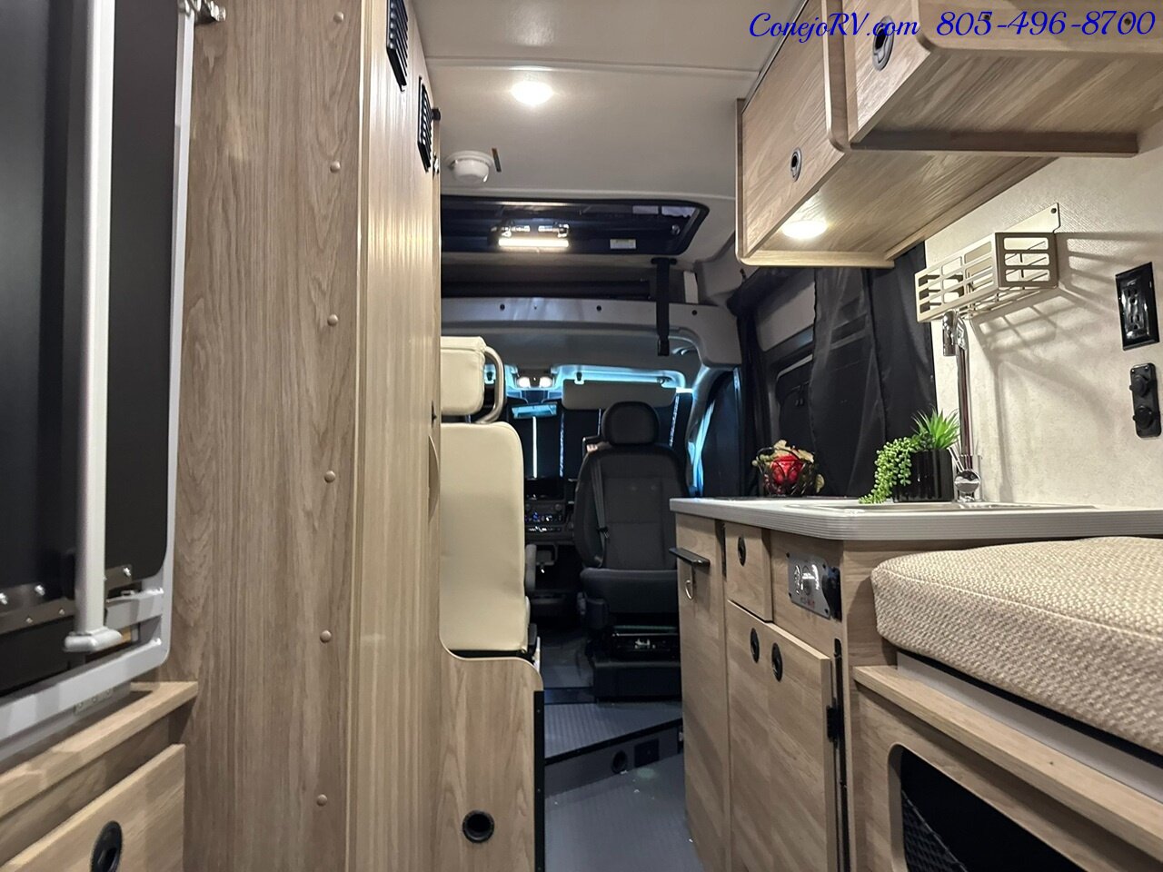 2025 Winnebago Solis 59P Pop Top Full Galley Convertible Couch Roof AC - Photo 25 - Thousand Oaks, CA 91360