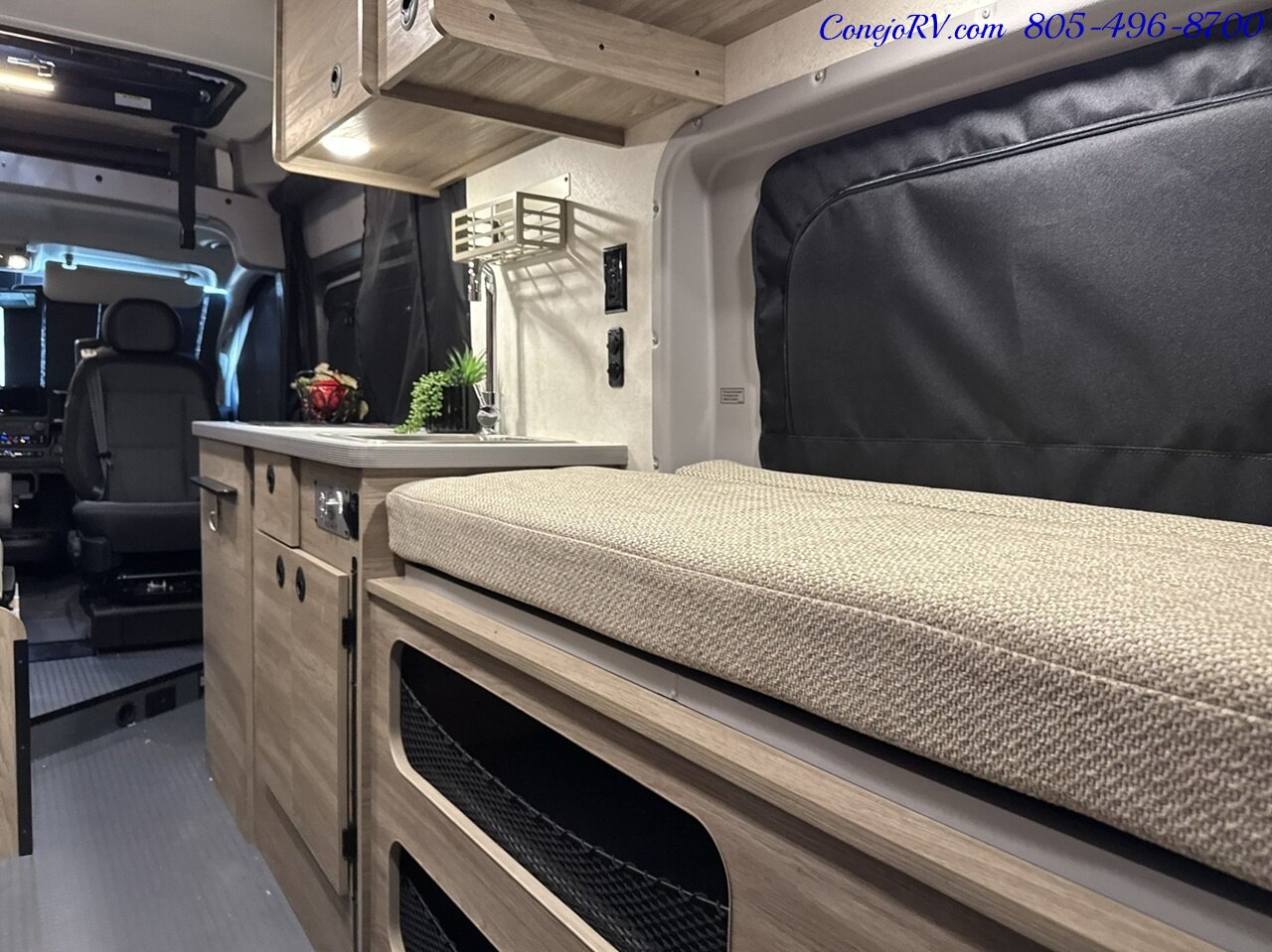2025 Winnebago Solis 59P Pop Top Full Galley Convertible Couch Roof AC - Photo 26 - Thousand Oaks, CA 91360