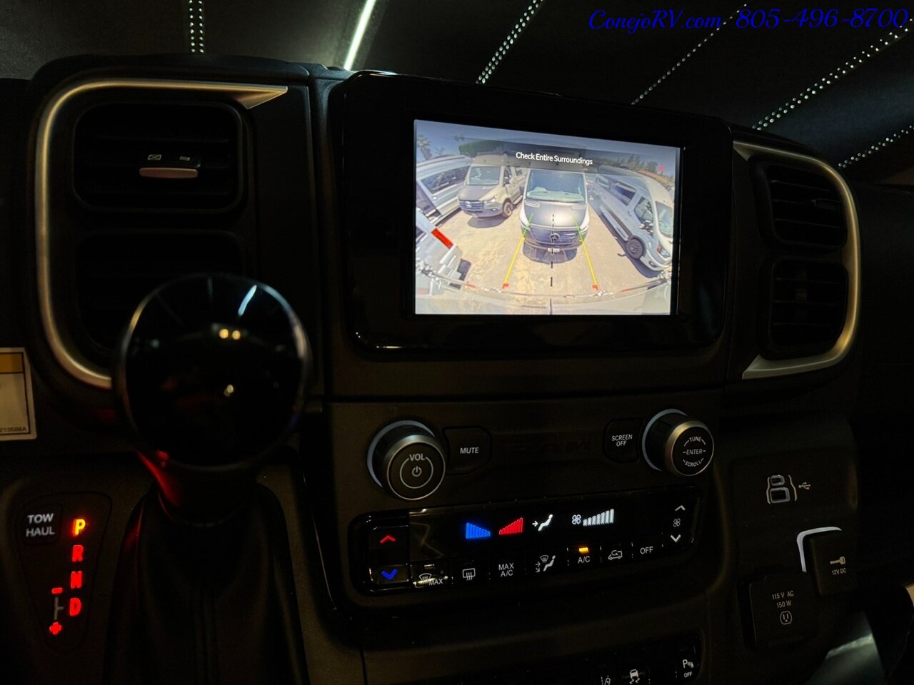 2025 Winnebago Solis 59P Pop Top Full Galley Convertible Couch Roof AC - Photo 38 - Thousand Oaks, CA 91360