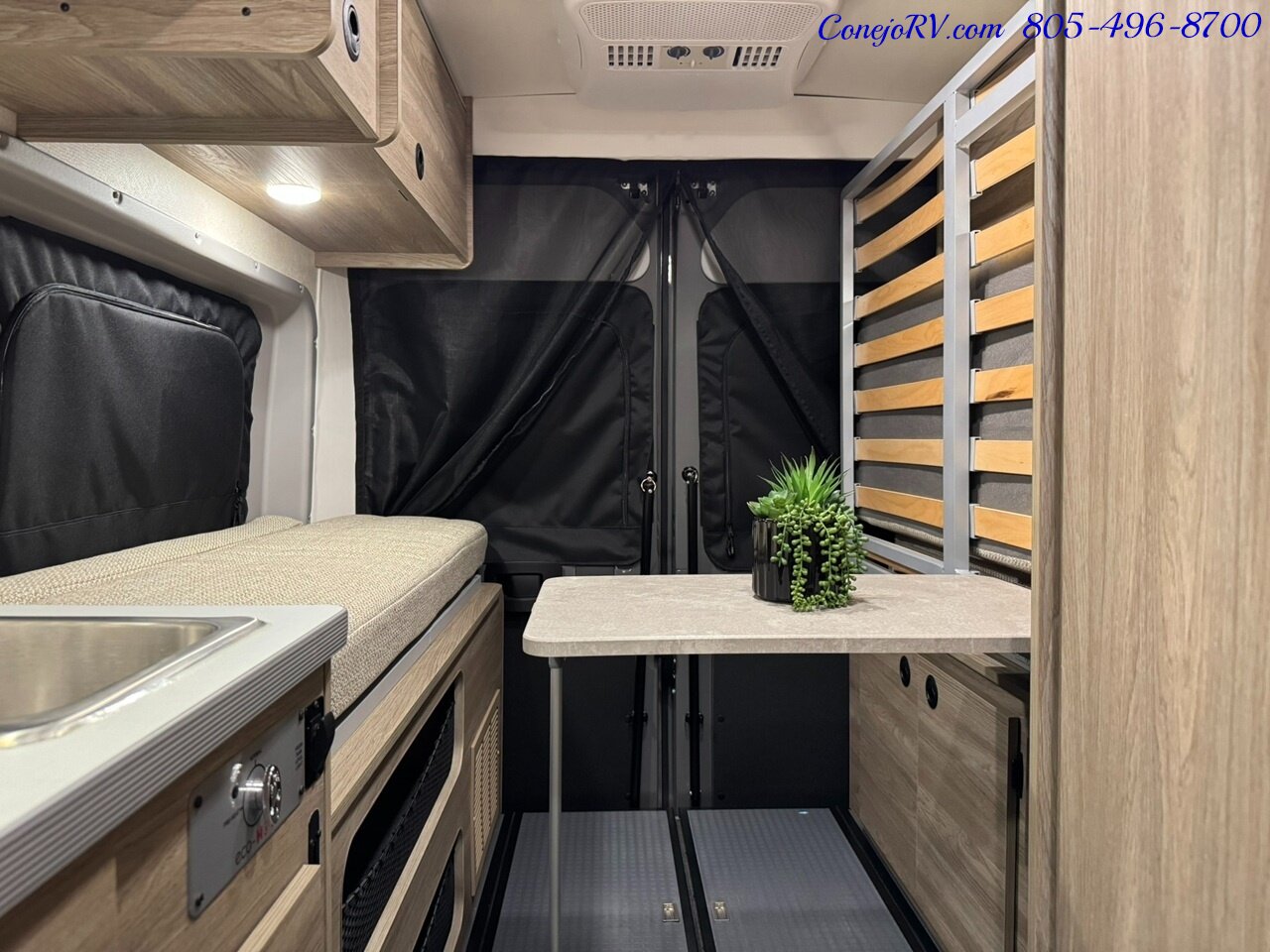 2025 Winnebago Solis 59P Pop Top Full Galley Convertible Couch Roof AC - Photo 18 - Thousand Oaks, CA 91360