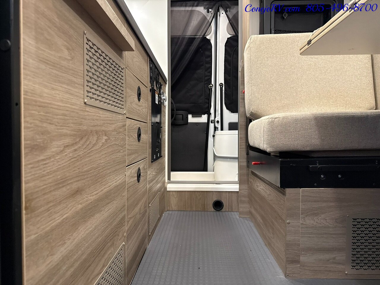 2024 Winnebago Solis Pocket 36B Lithium System Enclosed Rear Bath - Photo 13 - Thousand Oaks, CA 91360