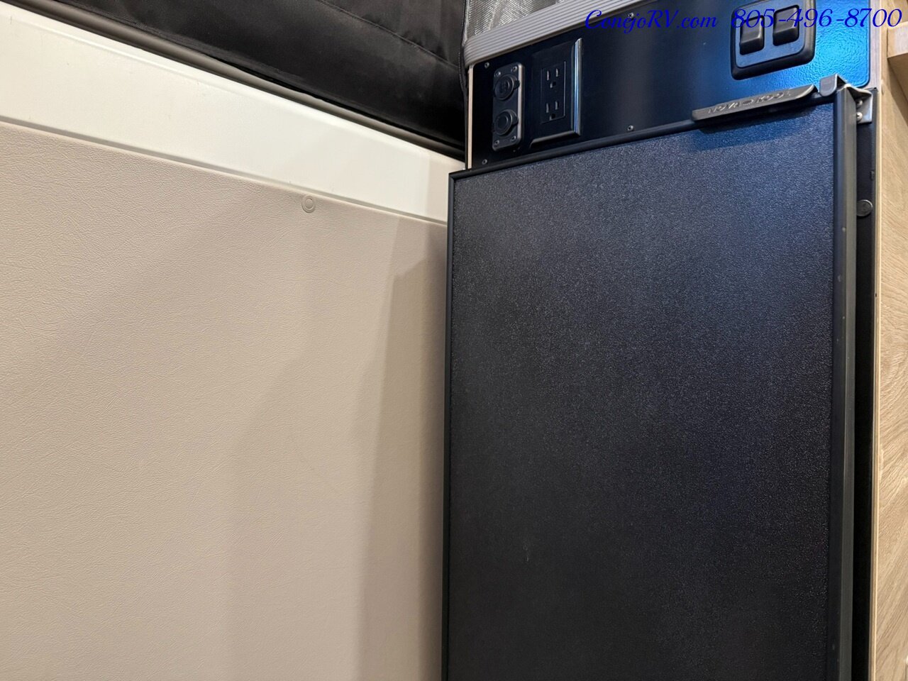 2024 Winnebago Solis Pocket 36B Lithium System Enclosed Rear Bath - Photo 12 - Thousand Oaks, CA 91360