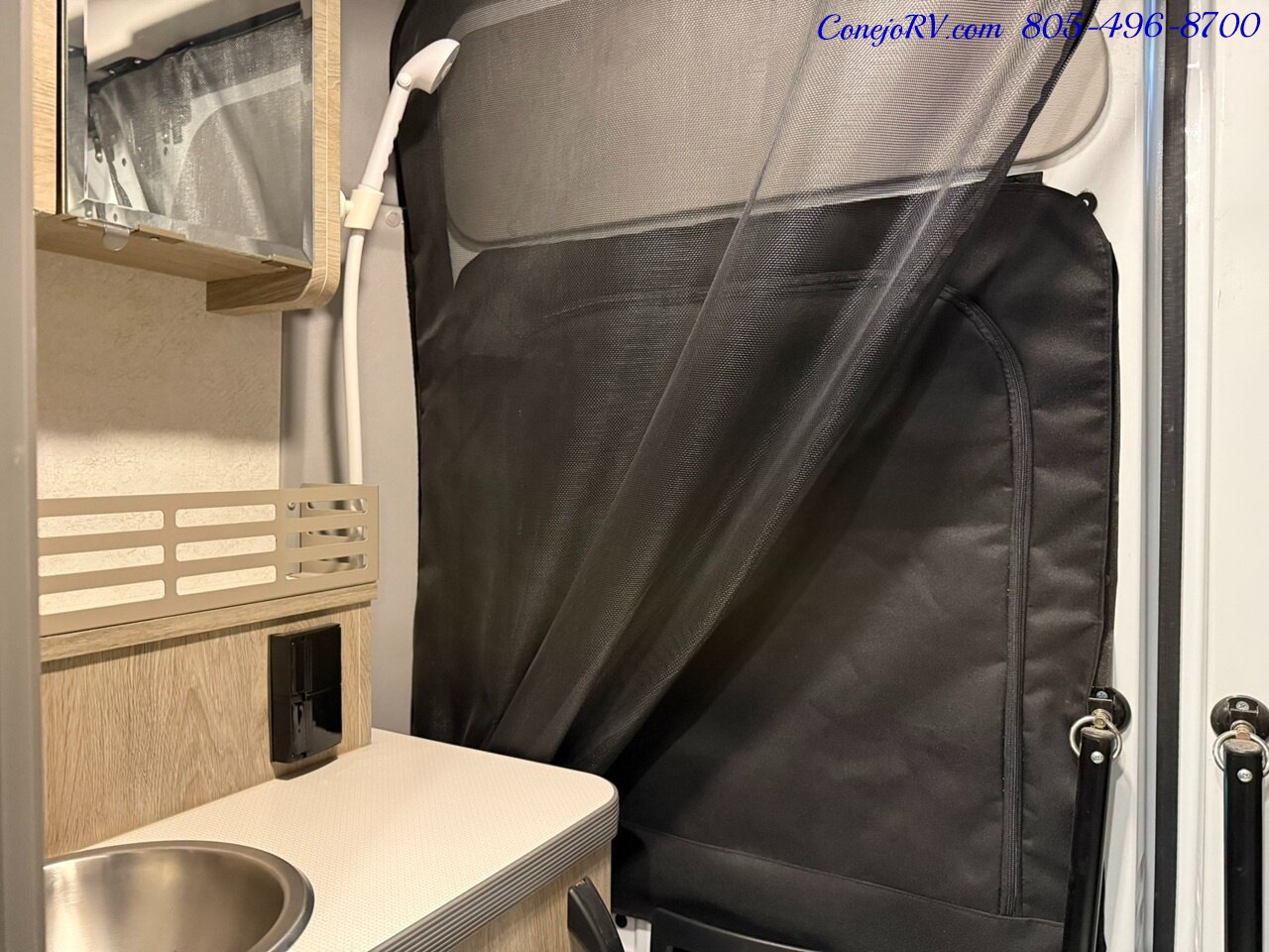 2024 Winnebago Solis Pocket 36B Lithium System Enclosed Rear Bath - Photo 16 - Thousand Oaks, CA 91360