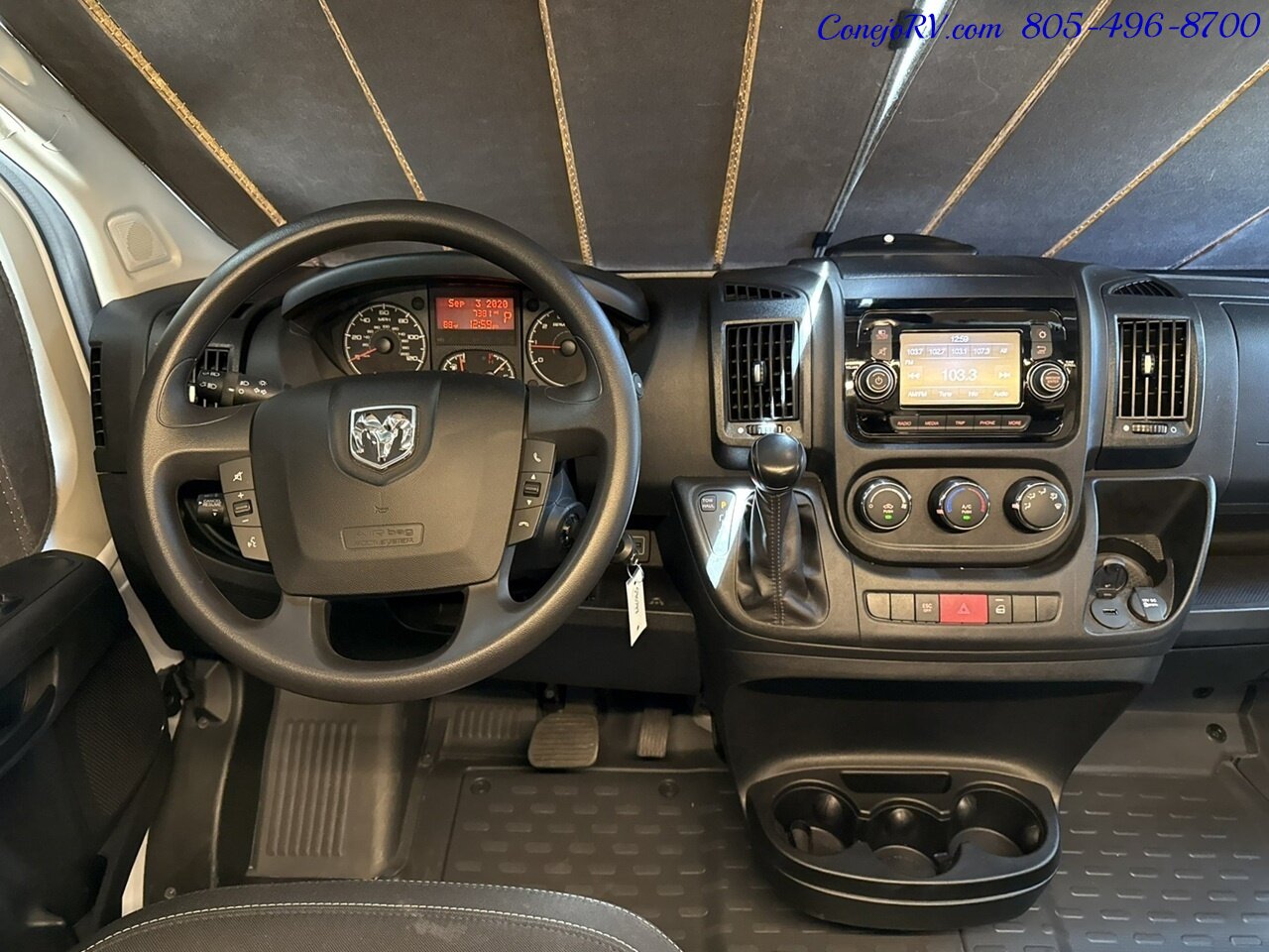 2024 Winnebago Solis Pocket 36B Lithium System Enclosed Rear Bath - Photo 25 - Thousand Oaks, CA 91360