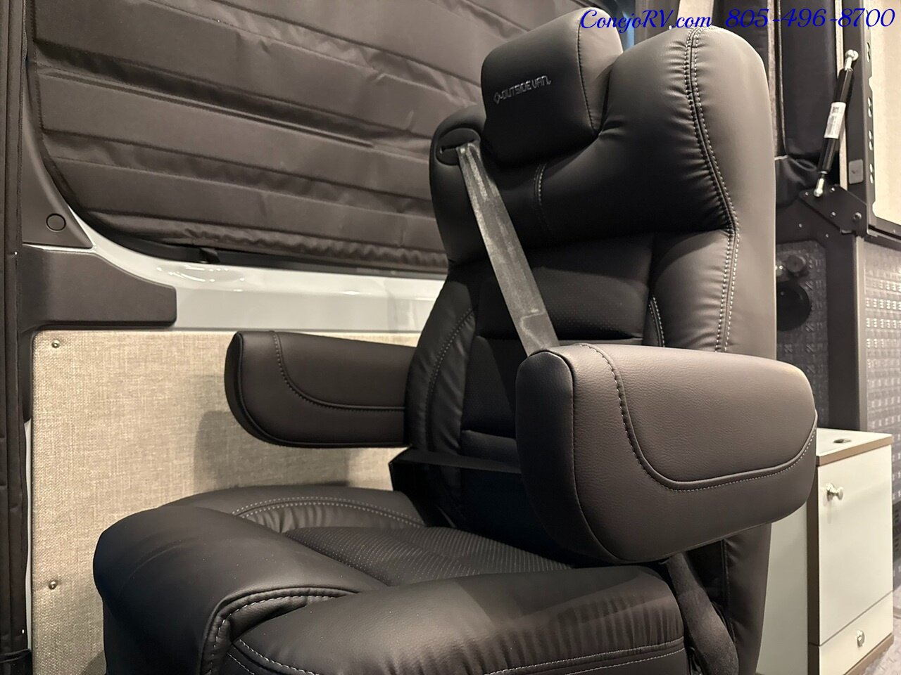 2026 Outside Van Overnight Pop Top Quad Captains Seats 620AH Lithionics Lithium System Adventure Van - Photo 8 - Thousand Oaks, CA 91360