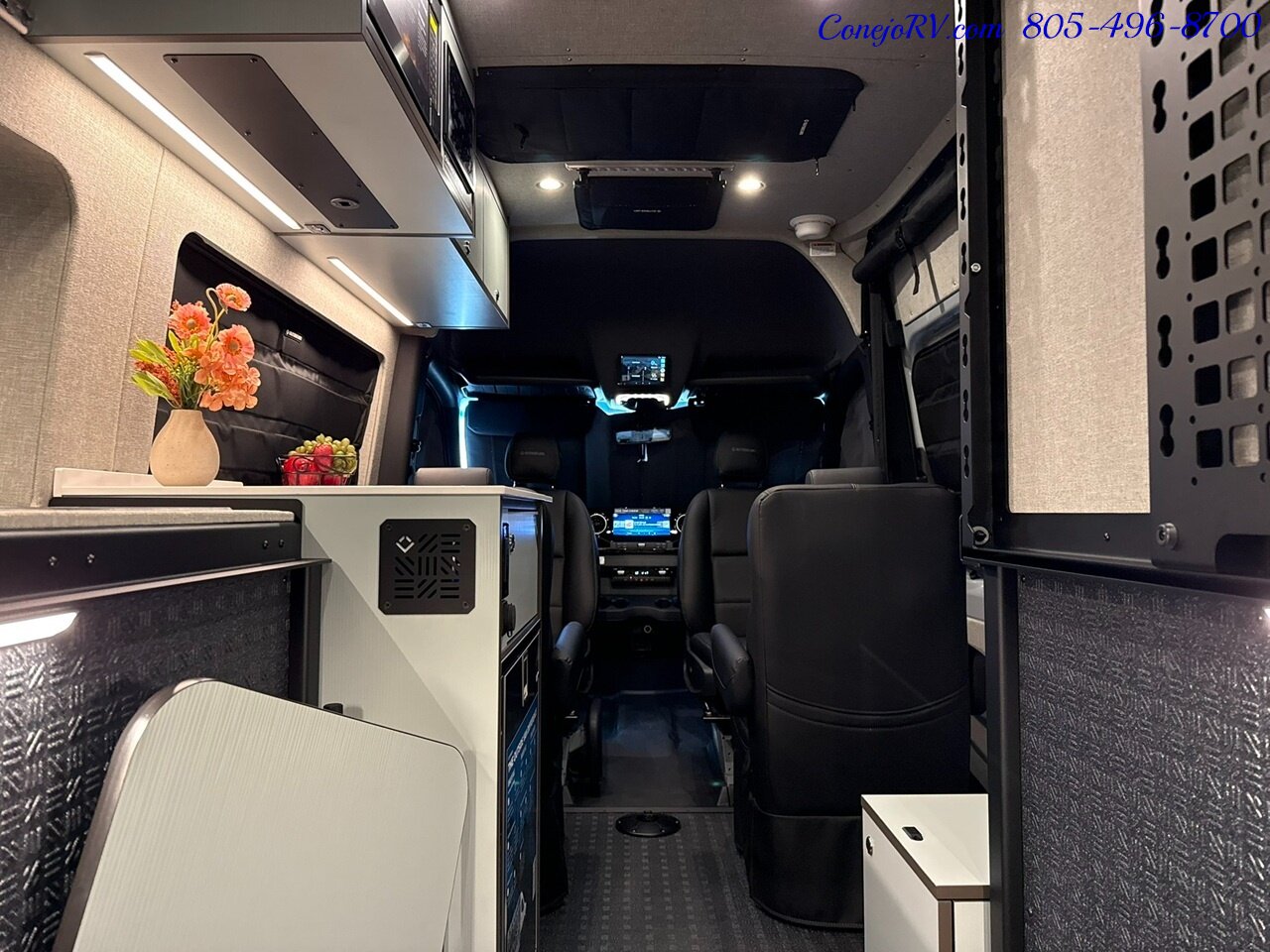2026 Outside Van Overnight Pop Top Quad Captains Seats 620AH Lithionics Lithium System Adventure Van - Photo 24 - Thousand Oaks, CA 91360