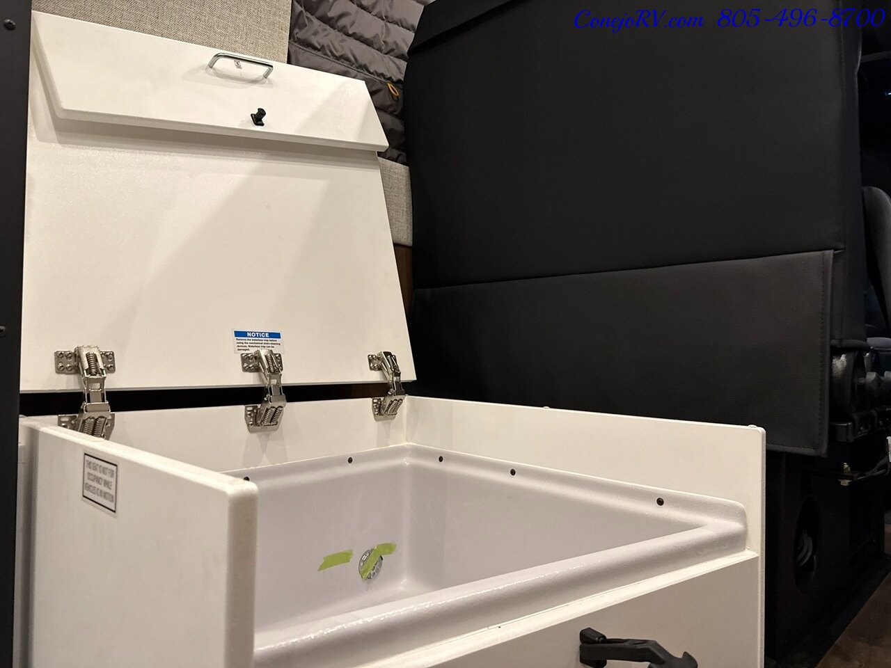 2026 Storyteller Overland Classic Mode OG AWD Lithonics Lithium System Mercedes Sprinter  Turbo Diesel Factory Demo 1K Miles - Photo 22 - Thousand Oaks, CA 91360