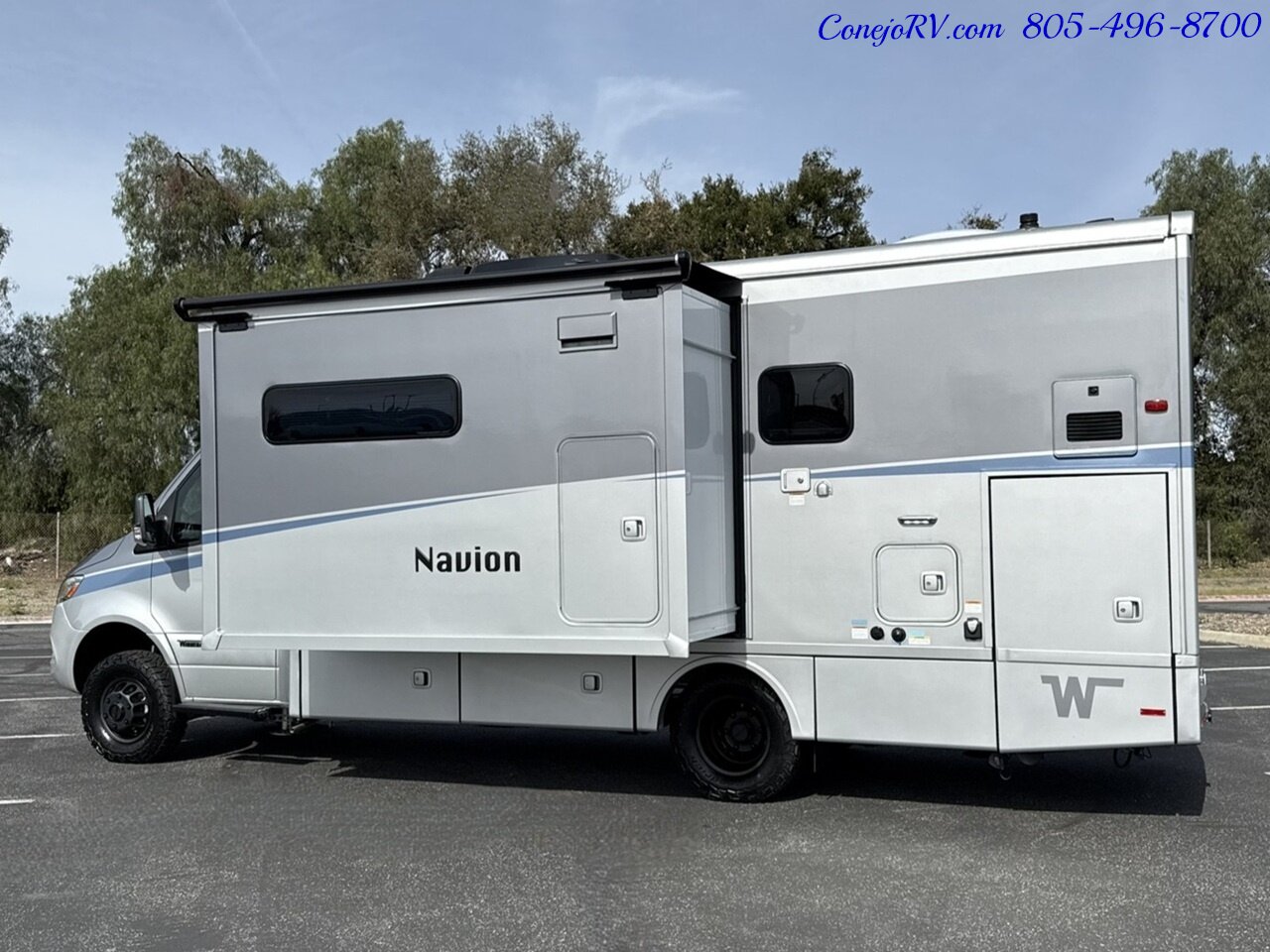 2025 Winnebago Navion 24T AWD Dealer Demo Slide-Out Murphy Bed Mercedes Turbo Diesel 3K Miles - Photo 2 - Thousand Oaks, CA 91360