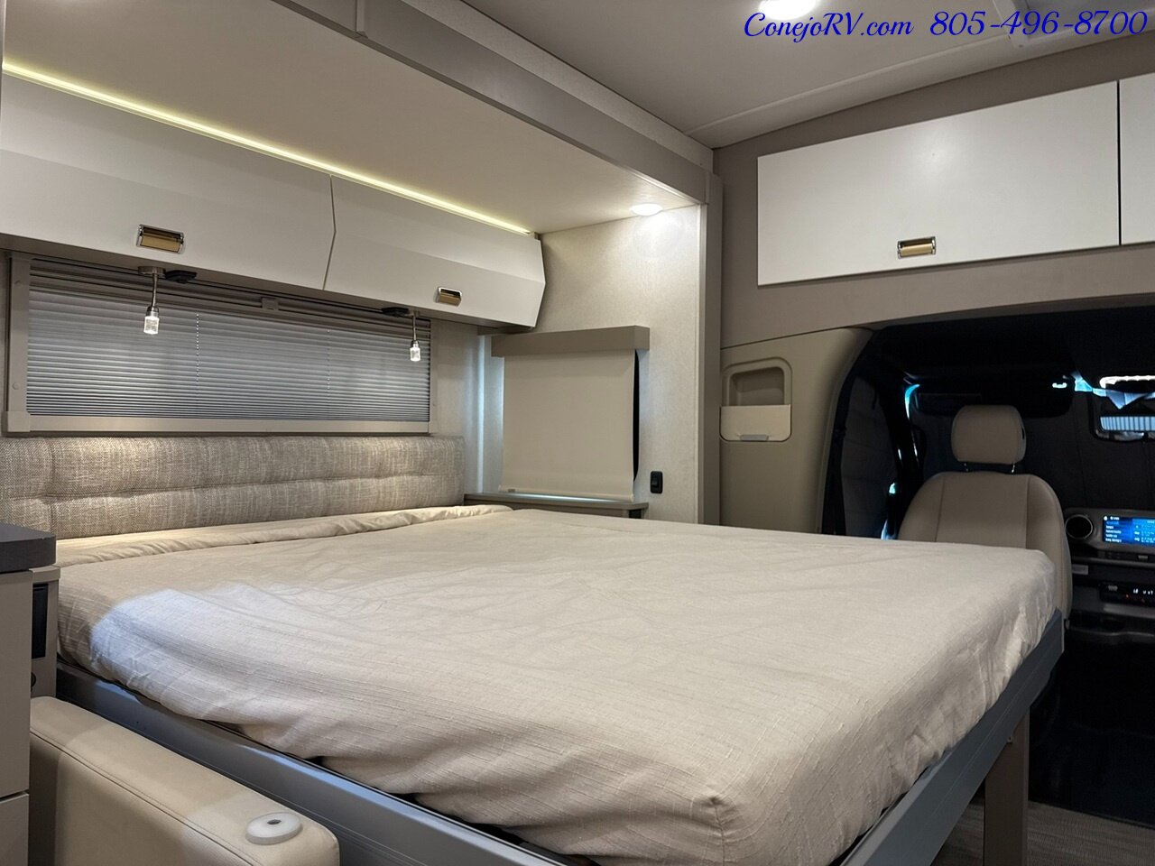 2025 Winnebago Navion 24T AWD Dealer Demo Slide-Out Murphy Bed Mercedes Turbo Diesel 3K Miles - Photo 20 - Thousand Oaks, CA 91360