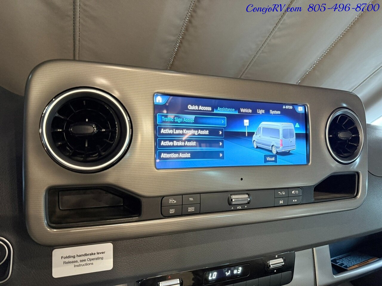 2025 Winnebago Navion 24T AWD Dealer Demo Slide-Out Murphy Bed Mercedes Turbo Diesel 3K Miles - Photo 40 - Thousand Oaks, CA 91360