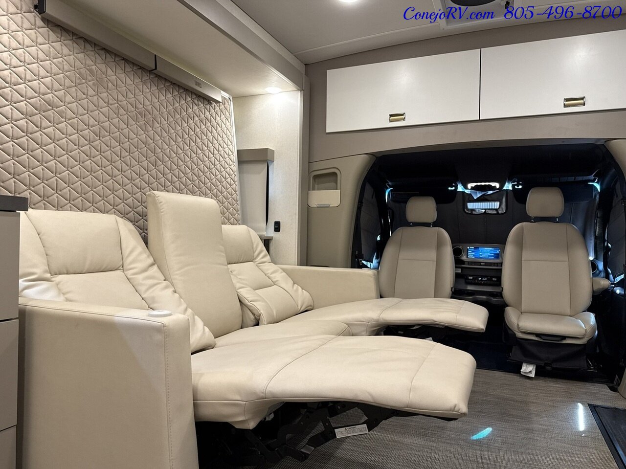 2025 Winnebago Navion 24T AWD Dealer Demo Slide-Out Murphy Bed Mercedes Turbo Diesel 3K Miles - Photo 32 - Thousand Oaks, CA 91360