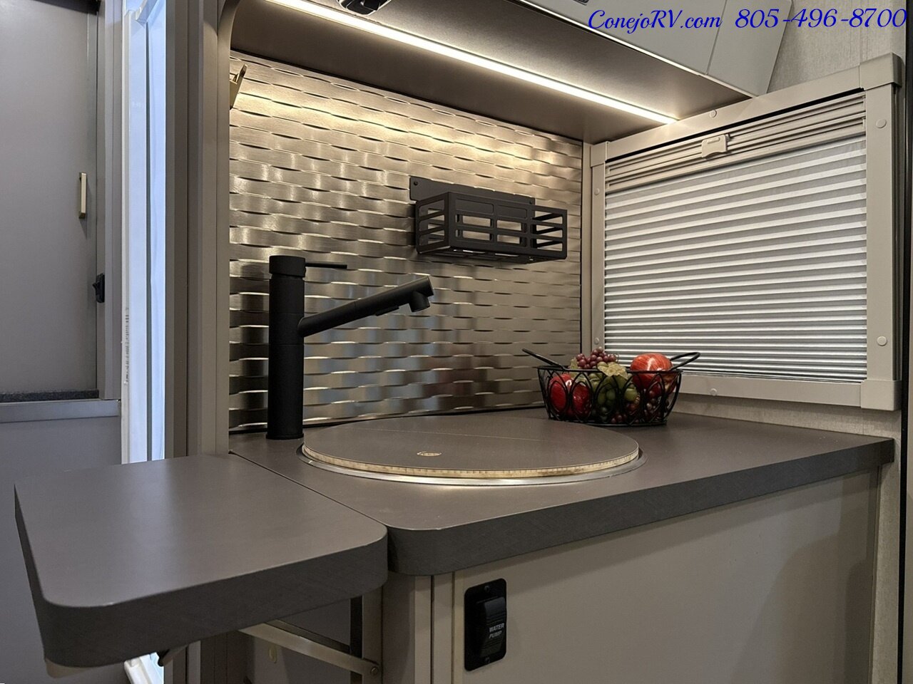 2025 Winnebago Navion 24T AWD Dealer Demo Slide-Out Murphy Bed Mercedes Turbo Diesel 3K Miles - Photo 16 - Thousand Oaks, CA 91360