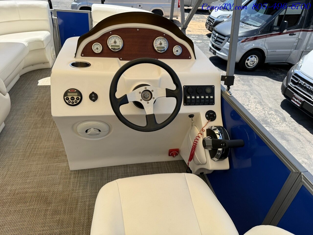 2024 Frontier Pontoons 24' Cruiser Pontoon - Photo 11 - Thousand Oaks, CA 91360