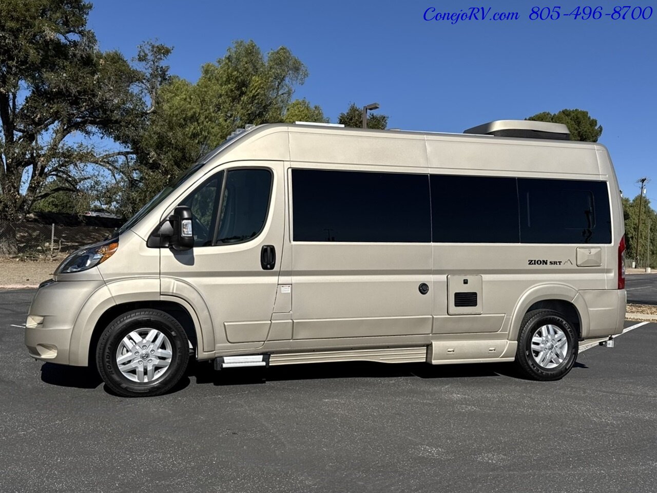 2023 Roadtrek Zion SRT 600 AH Lithium Power System Power Rear Lounge   - Photo 1 - Thousand Oaks, CA 91360