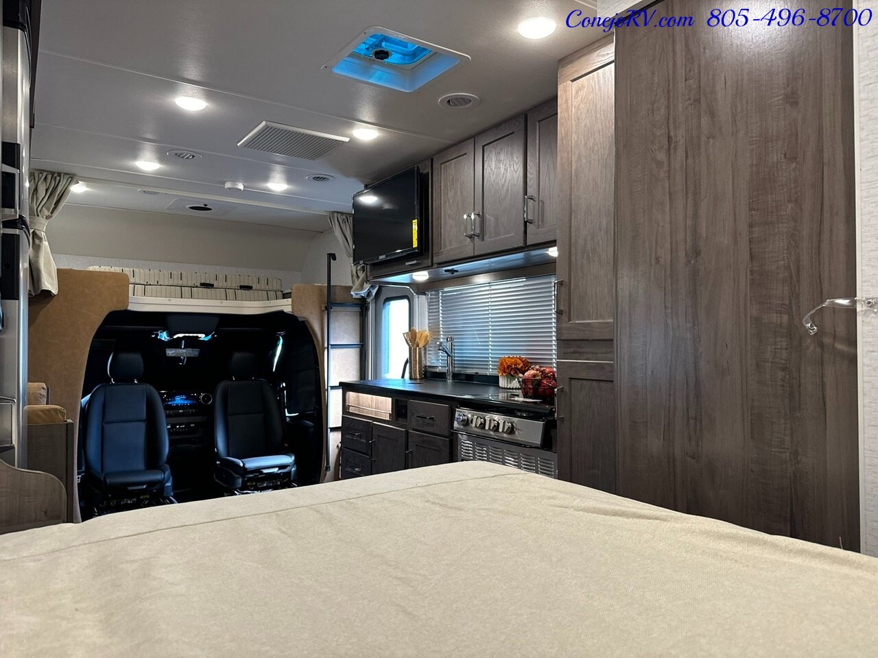 2025 Winnebago Porto 24P Full Wall Slide-Out Mercedes Turbo Diesel Full  Body Paint - Photo 26 - Thousand Oaks, CA 91360