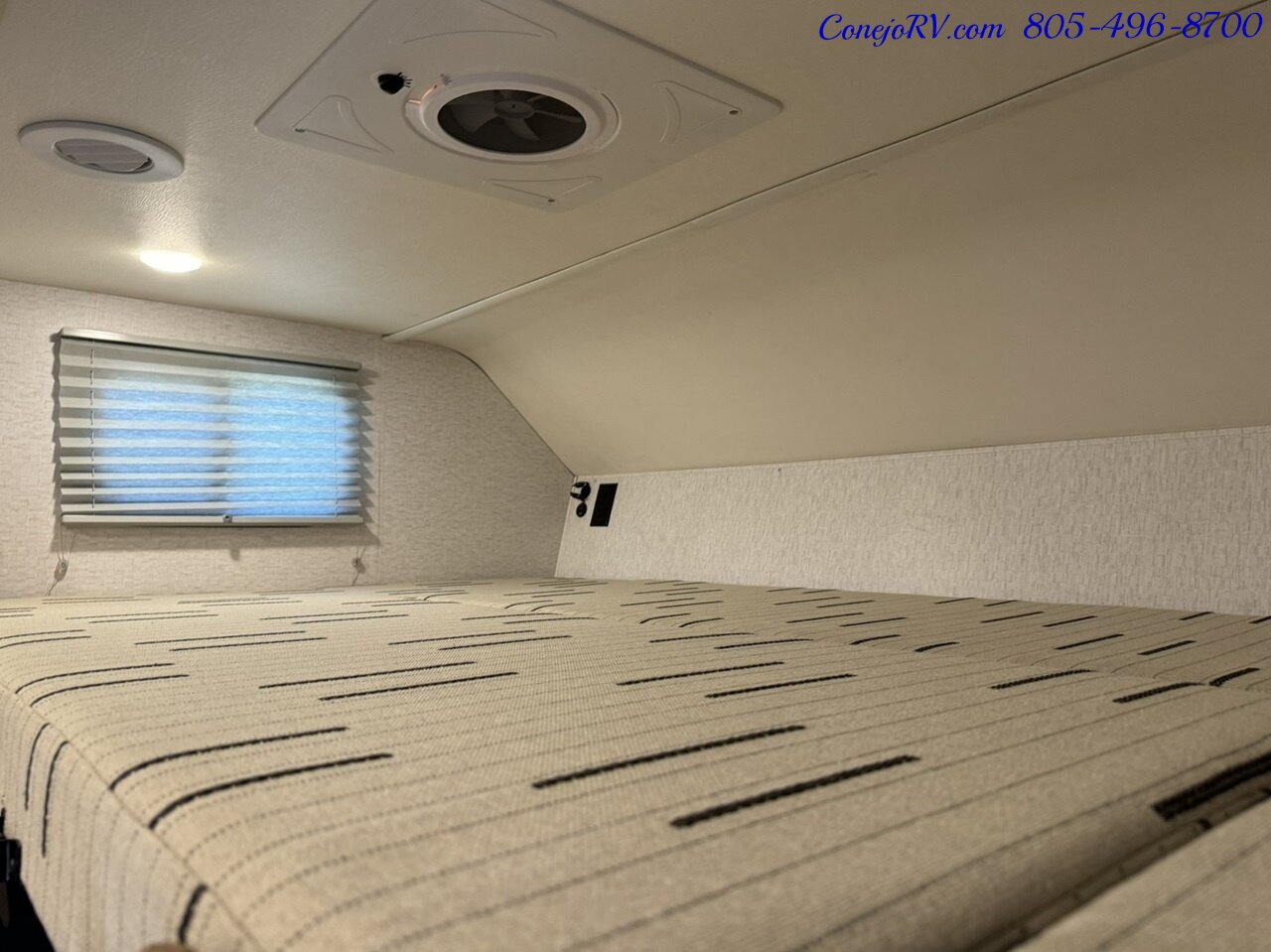 2025 Winnebago Porto 24P Full Wall Slide-Out Mercedes Turbo Diesel Full  Body Paint - Photo 29 - Thousand Oaks, CA 91360