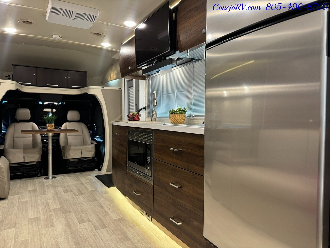 2022 Winnebago View 24D Full Wall Slide-Out Mercedes Turbo Diesel Full  Body Paint - Photo 29 - Thousand Oaks, CA 91360