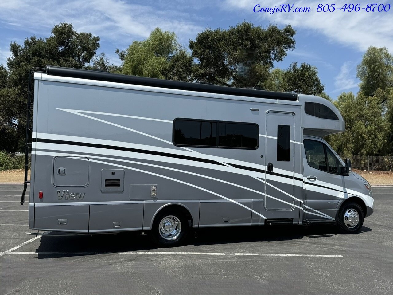 2022 Winnebago View 24D Full Wall Slide-Out Mercedes Turbo Diesel Full  Body Paint - Photo 4 - Thousand Oaks, CA 91360