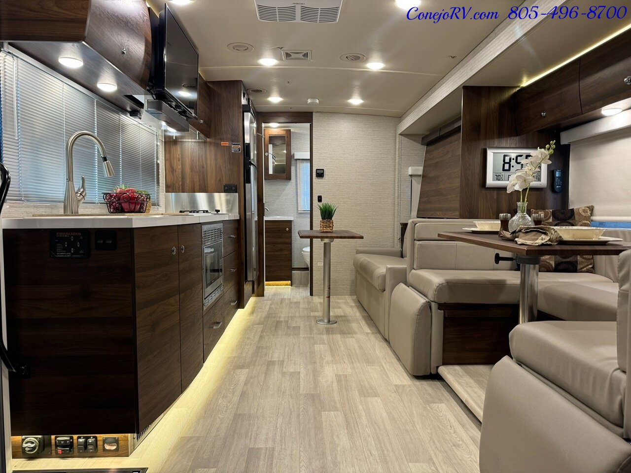 2022 Winnebago View 24D Full Wall Slide-Out Mercedes Turbo Diesel Full  Body Paint - Photo 5 - Thousand Oaks, CA 91360