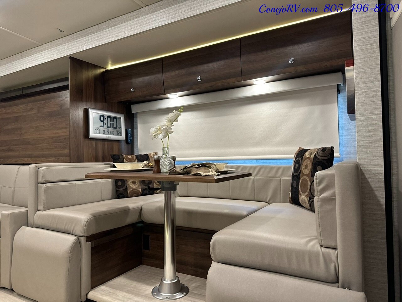 2022 Winnebago View 24D Full Wall Slide-Out Mercedes Turbo Diesel Full  Body Paint - Photo 8 - Thousand Oaks, CA 91360