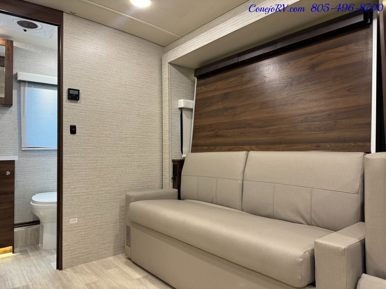 2022 Winnebago View 24D Full Wall Slide-Out Mercedes Turbo Diesel Full  Body Paint - Photo 21 - Thousand Oaks, CA 91360