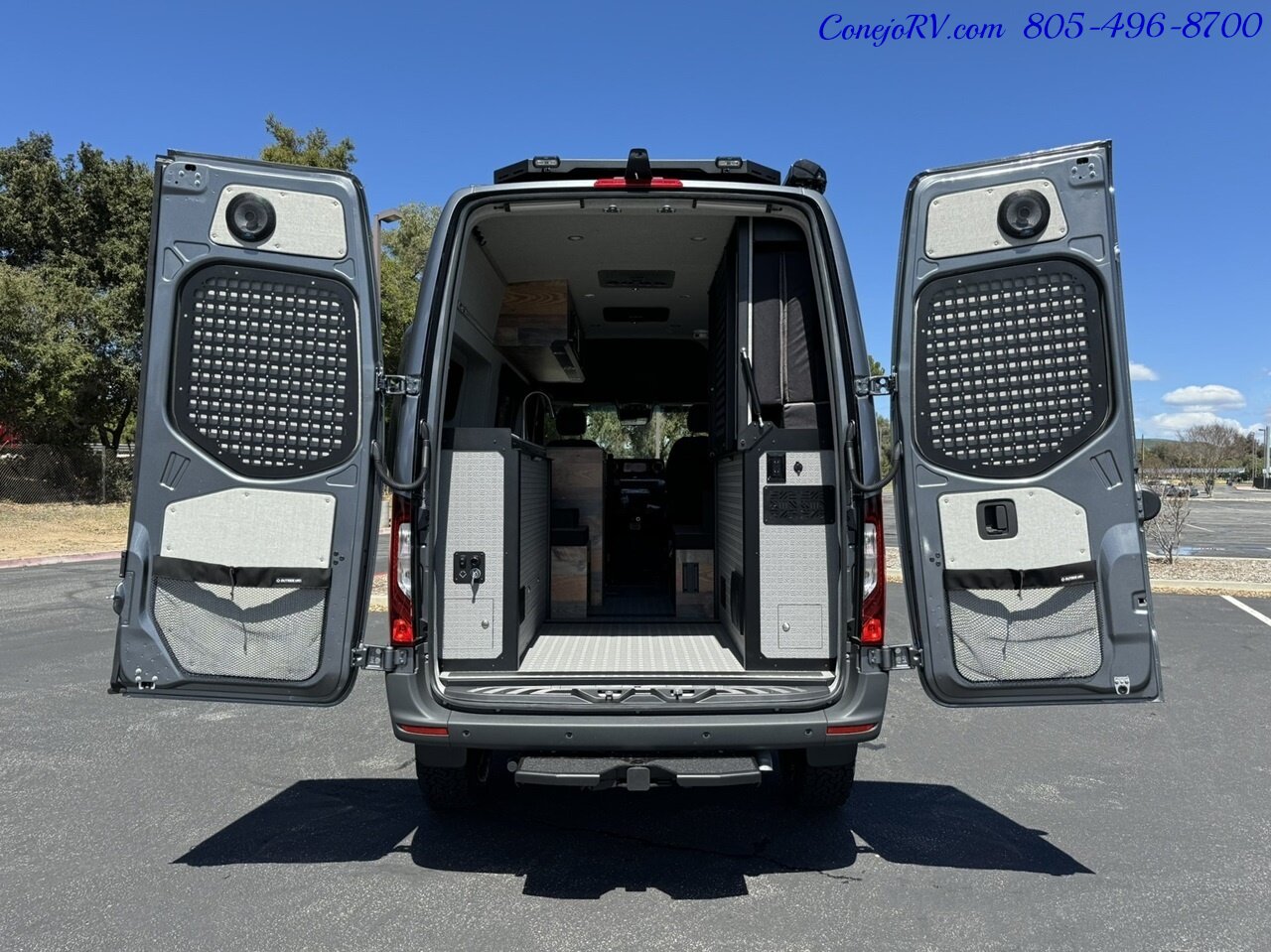 2024 Outside Van Syncline Mercedes 144 Turbo Diesel 1030AH Lithium   - Photo 41 - Thousand Oaks, CA 91360