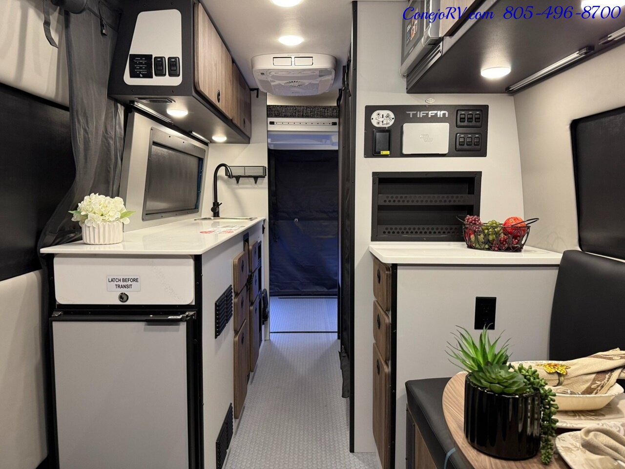 2026 Tiffin GH2 AWD Sprinter Mercedes 2500 EXT AWD Turbo Diesel 540AH Battle Born Lithium Ion Kit - Photo 5 - Thousand Oaks, CA 91360