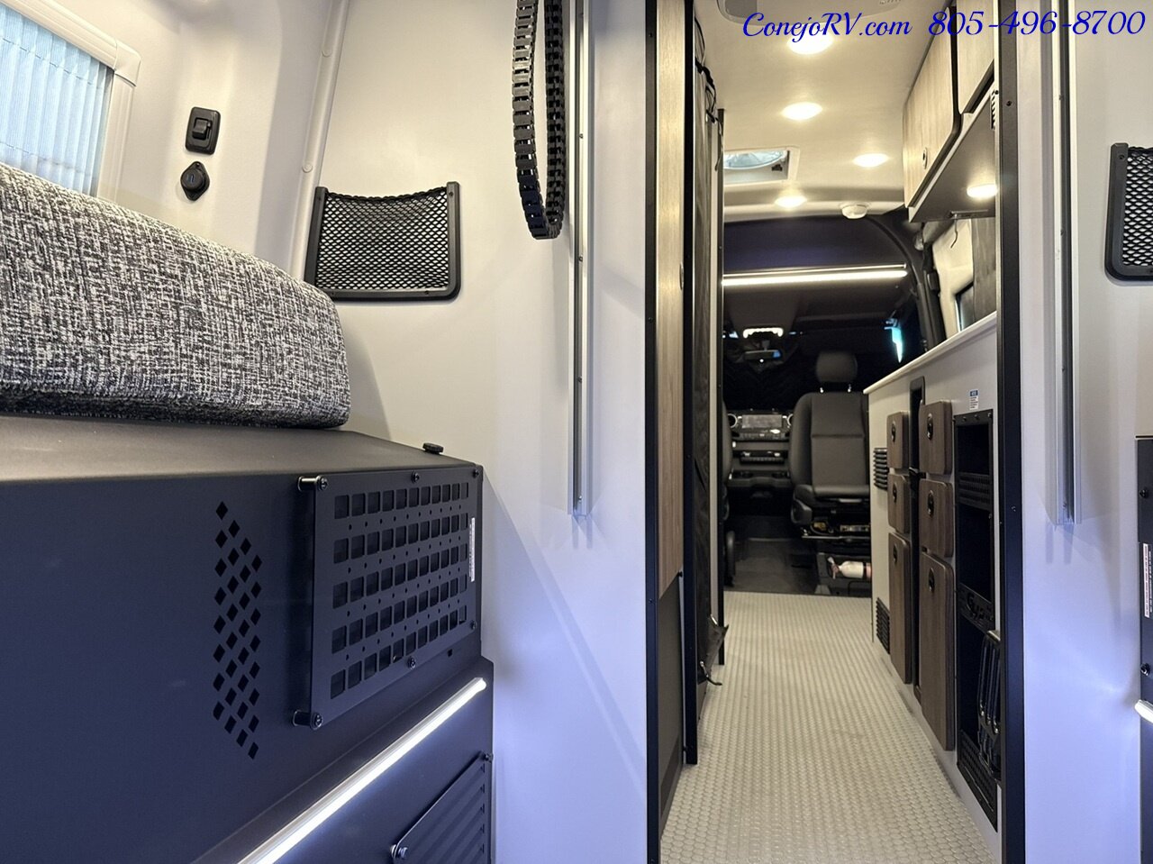 2026 Tiffin GH2 AWD Sprinter Mercedes 2500 EXT AWD Turbo Diesel 540AH Battle Born Lithium Ion Kit - Photo 28 - Thousand Oaks, CA 91360